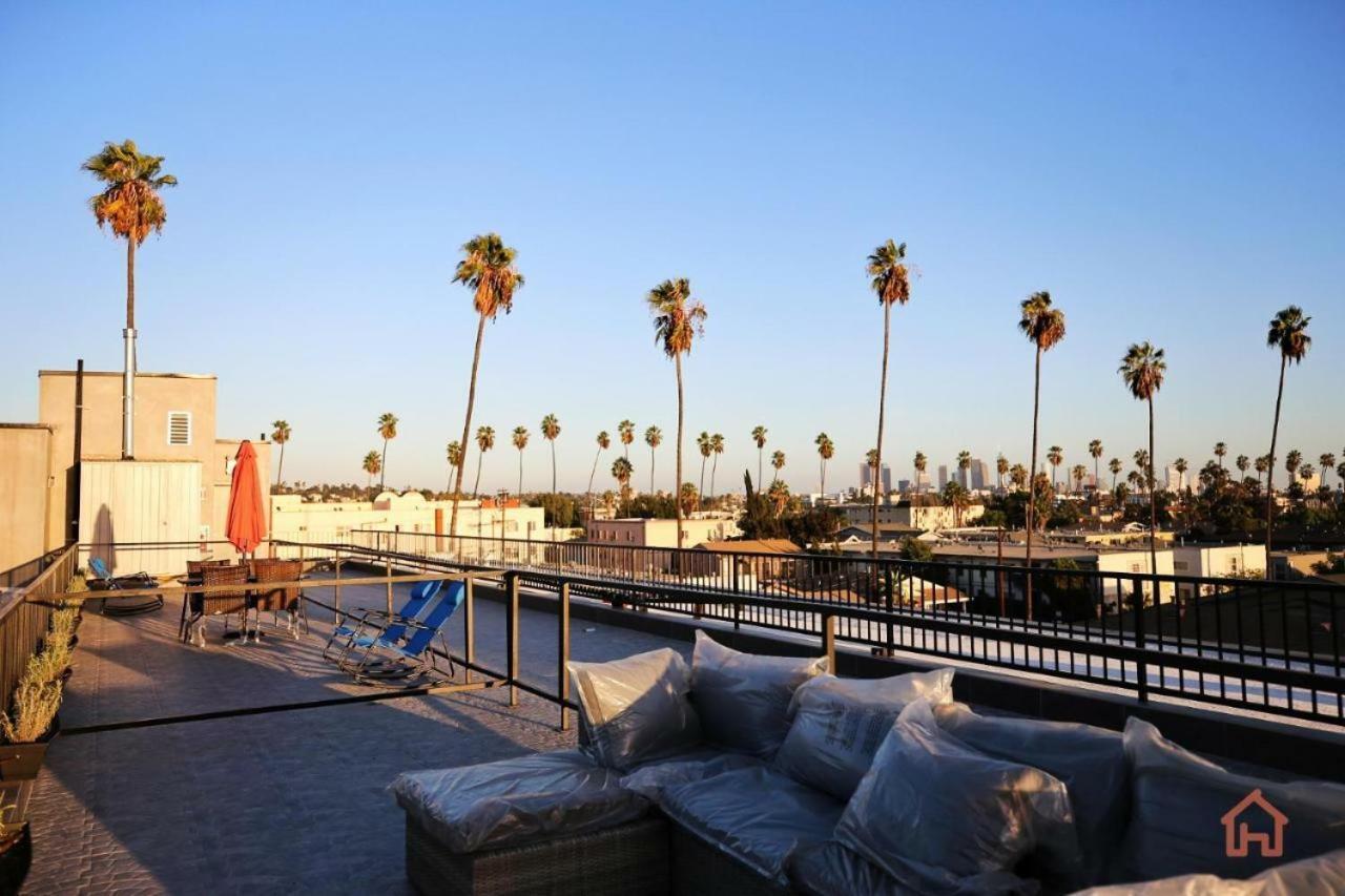 New Luxury Hollywood Sign View- Condo Лос-Анджелес Екстер'єр фото